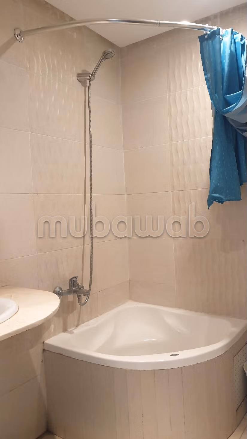 Bonito piso en alquiler en Izdihar. 2 dormitorios. Amueblado. 