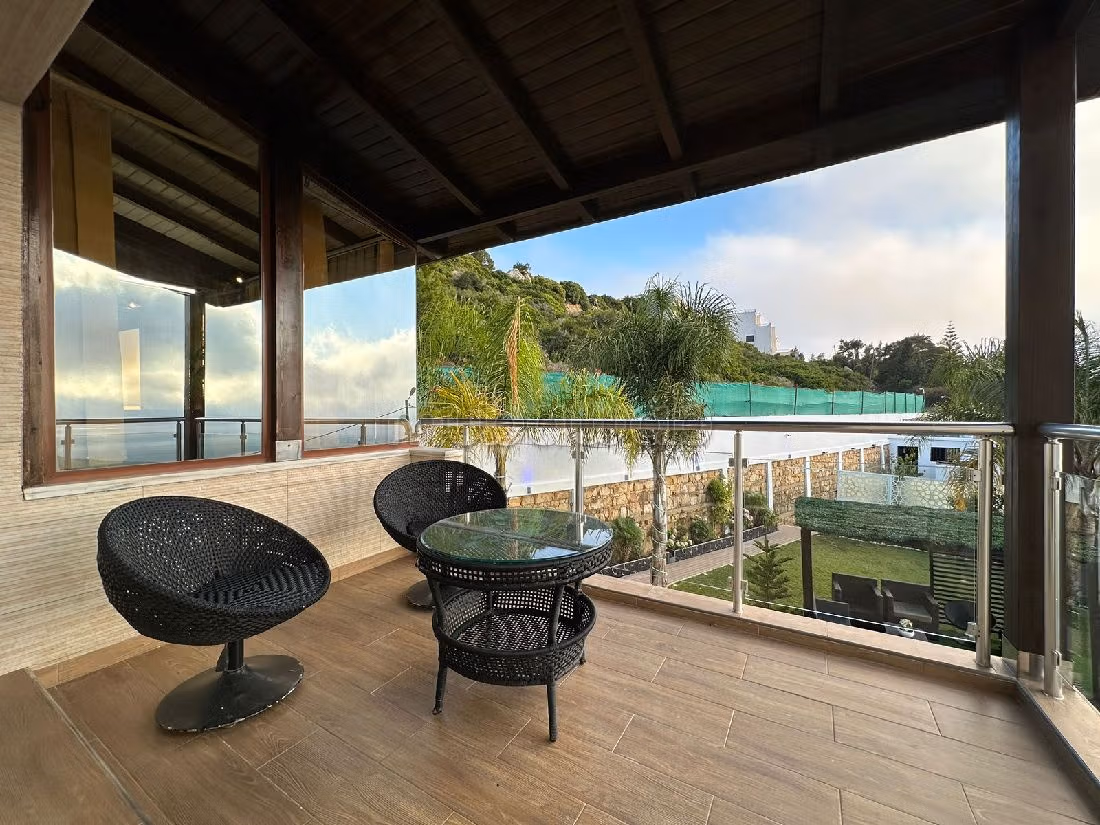 Maison de luxe à vendre à Rmilat. 5 grandes pièces. Bien meublé.