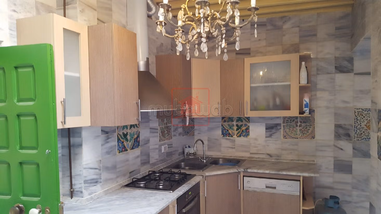 Splendida casa in affitto. Superficie totale 800 m². Cucina equipaggiata. 