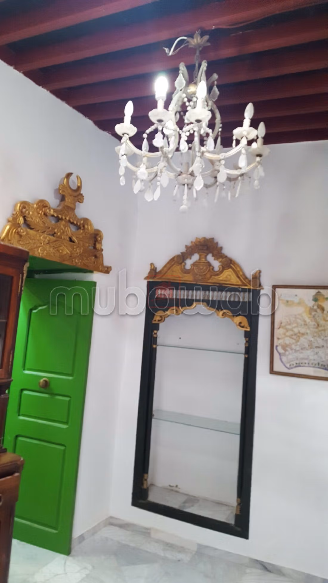 Splendida casa in affitto. Superficie totale 800 m². Cucina equipaggiata. 