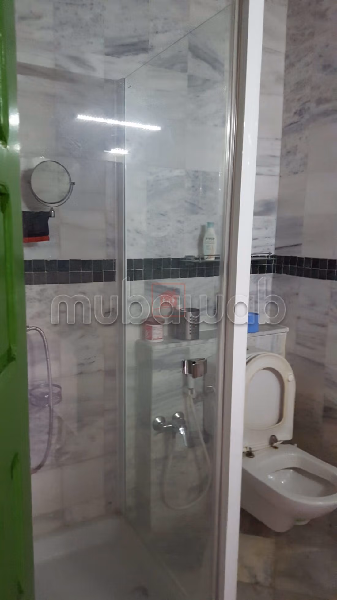 Splendida casa in affitto. Superficie totale 800 m². Cucina equipaggiata. 