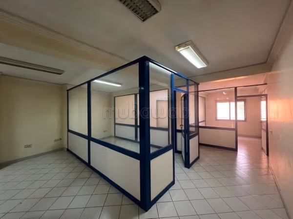 Magnifique bureau à vendre à Avenue Mohamed 5
