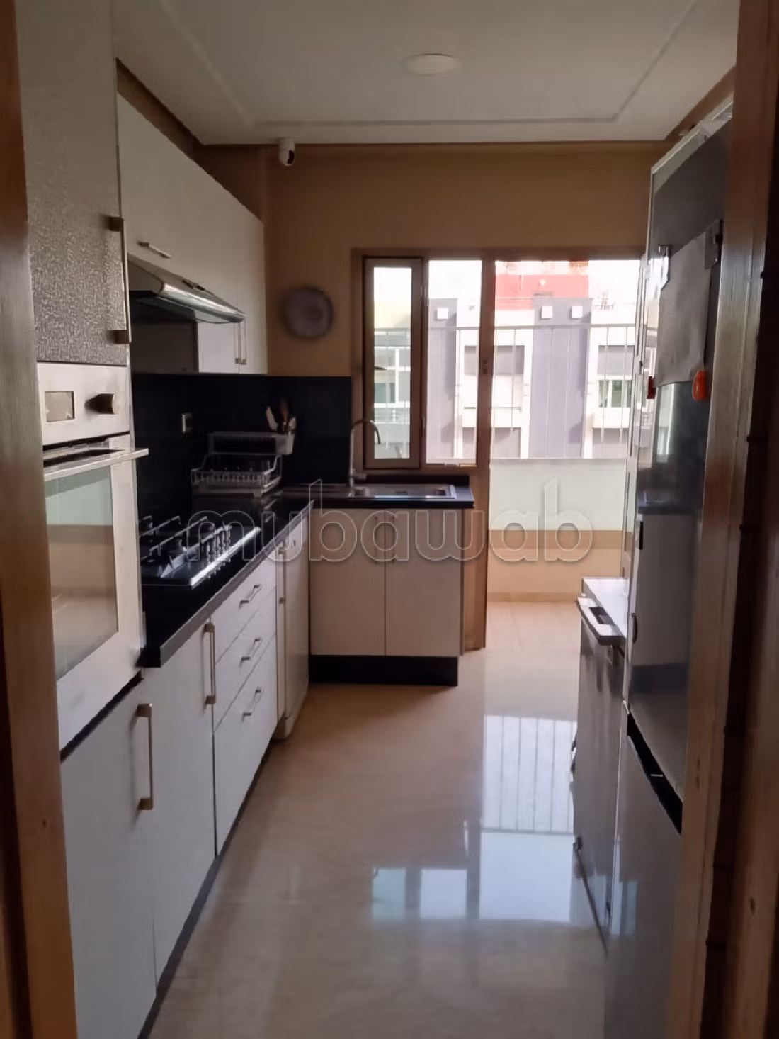 Appartementen te koop in Quartier Bachkou. 5 Ruimtes. Lift en garage