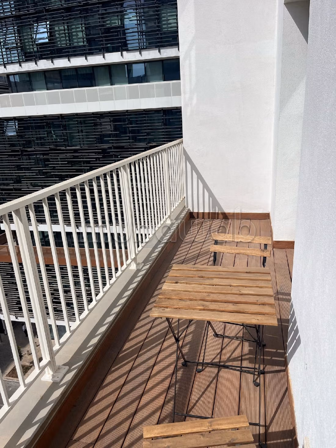 Studio neuf meublé cfc parc