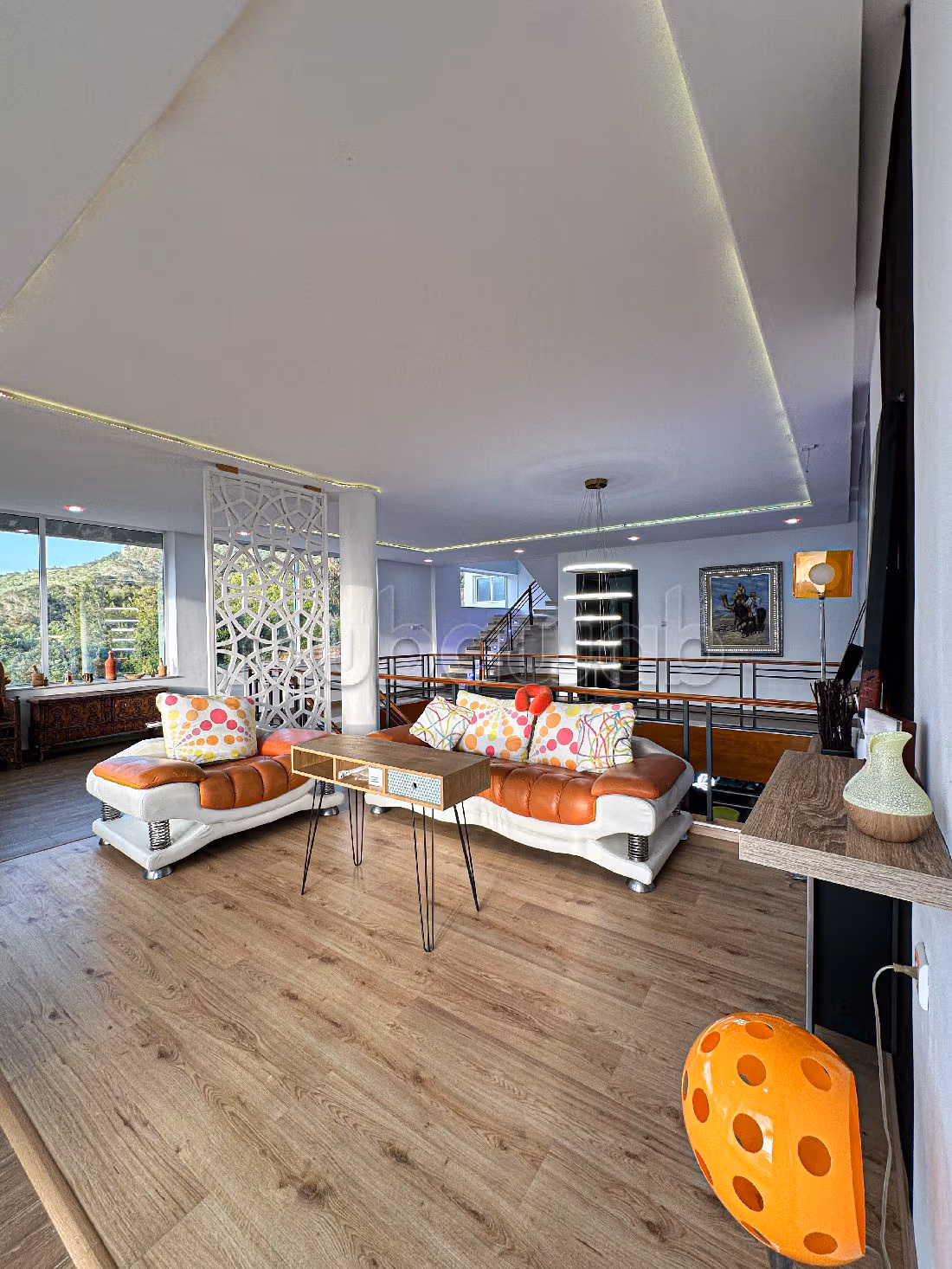 Luxury villas & houses for rent in Cap Spartel. 3 lovely rooms. Living room with fireplace, General air conditioning System. 