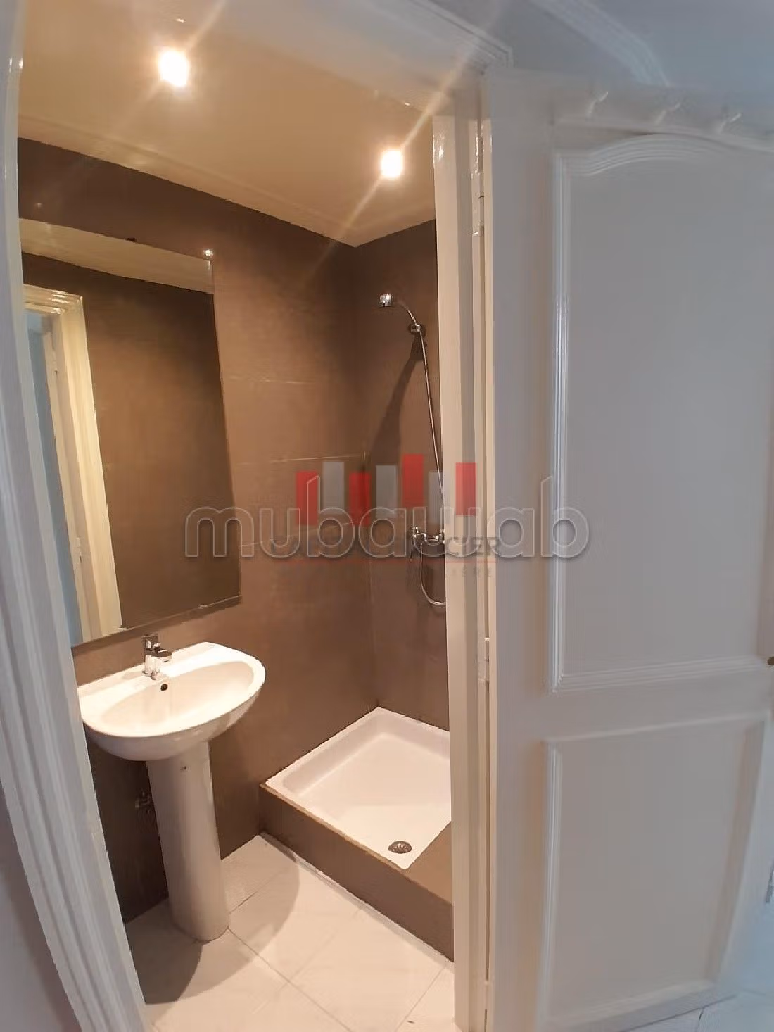 Splendido appartamento in affitto a Racine. 2 belle camere da letto. Ammobiliato