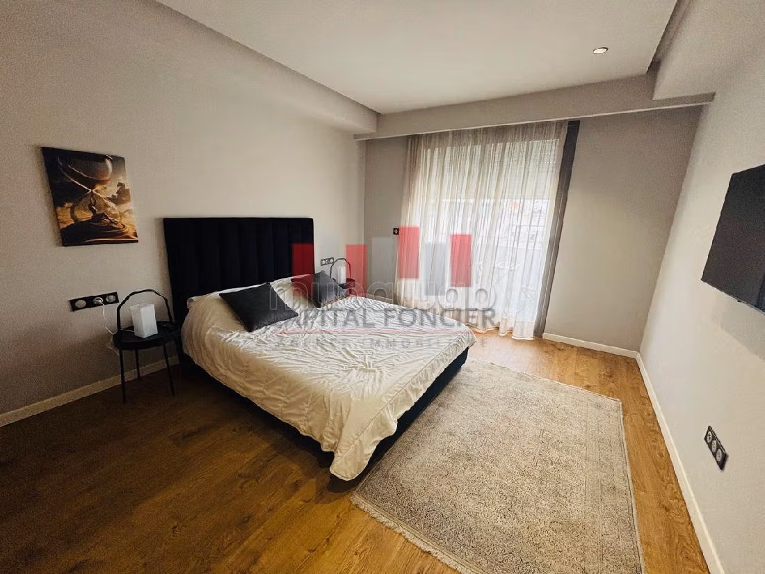 Lovely apartment for rent in Gauthier. 2 rooms. Attic