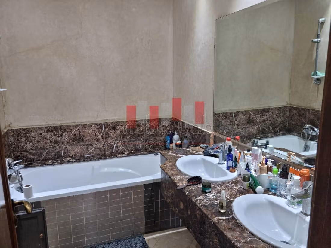 Villa ain diab piscine