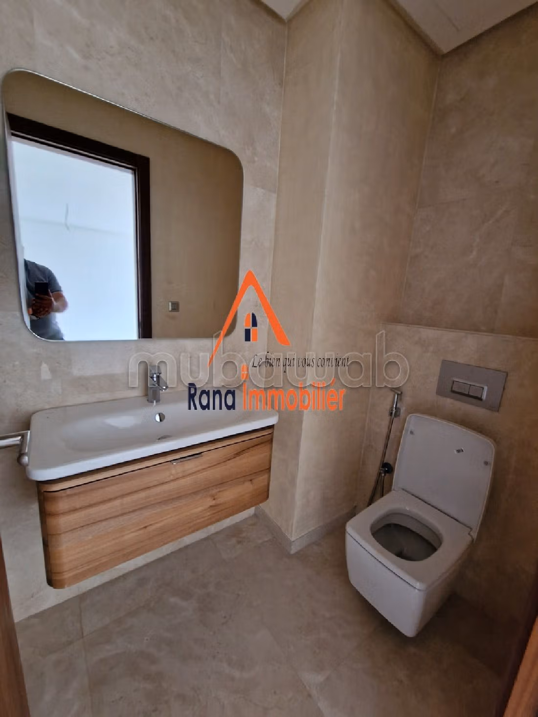 Appartement à louer sur Souissi Orangeraie