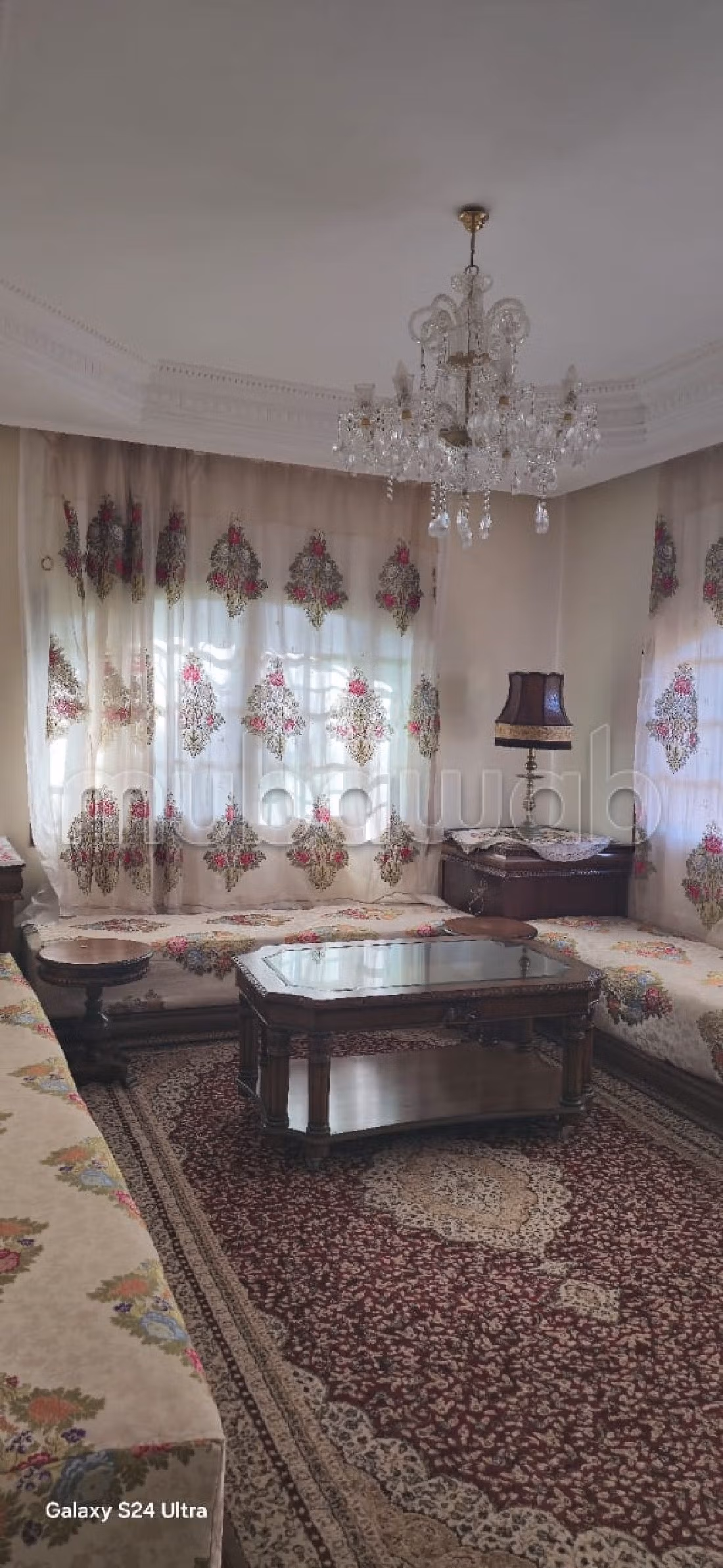 Esplendida villa en venta en Monica. 5 dormitorios. Salón tradicional, antena parabólica general. 