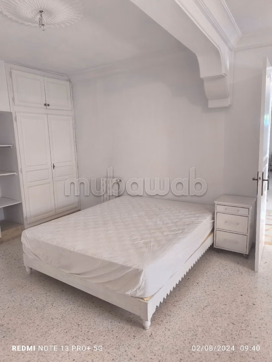 Maison de luxe à louer à Cité Les Pins. 2 chambres. Antenne parabolique et Porte blindée