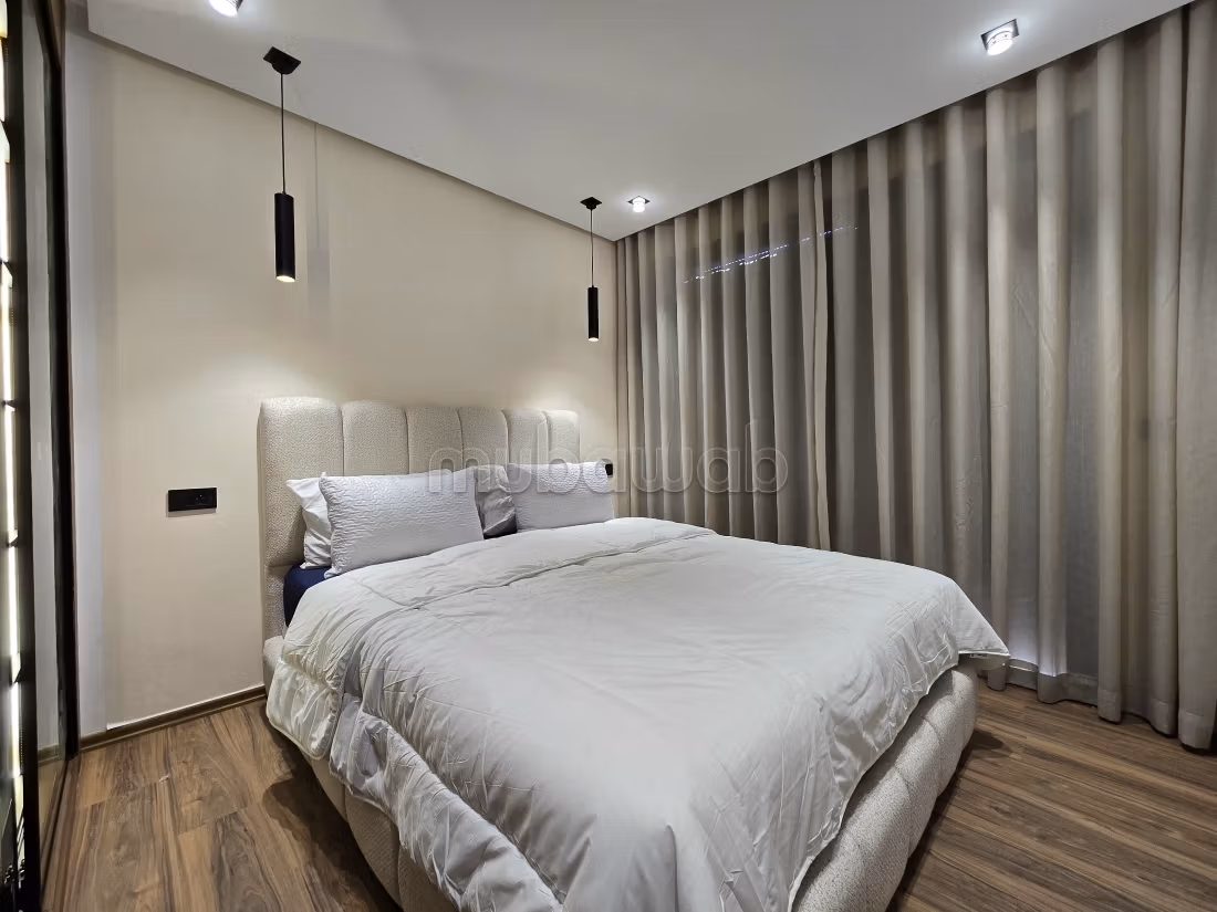 Appartamento in affitto a Oasis. 2 locali spaziosi. Con garage e ascensore.