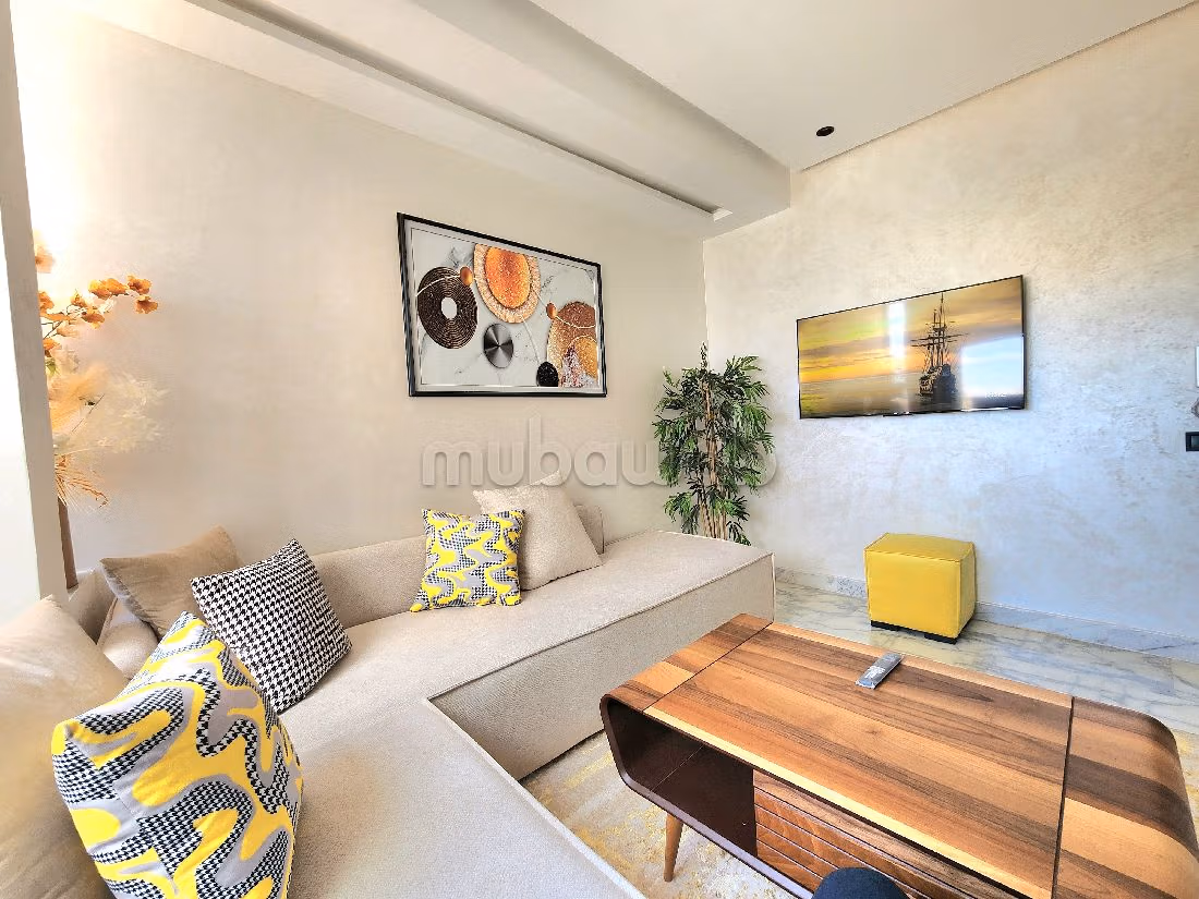 Apartments for rent in Oasis. Dimension 50 m². Reinforced door, satellite dish.