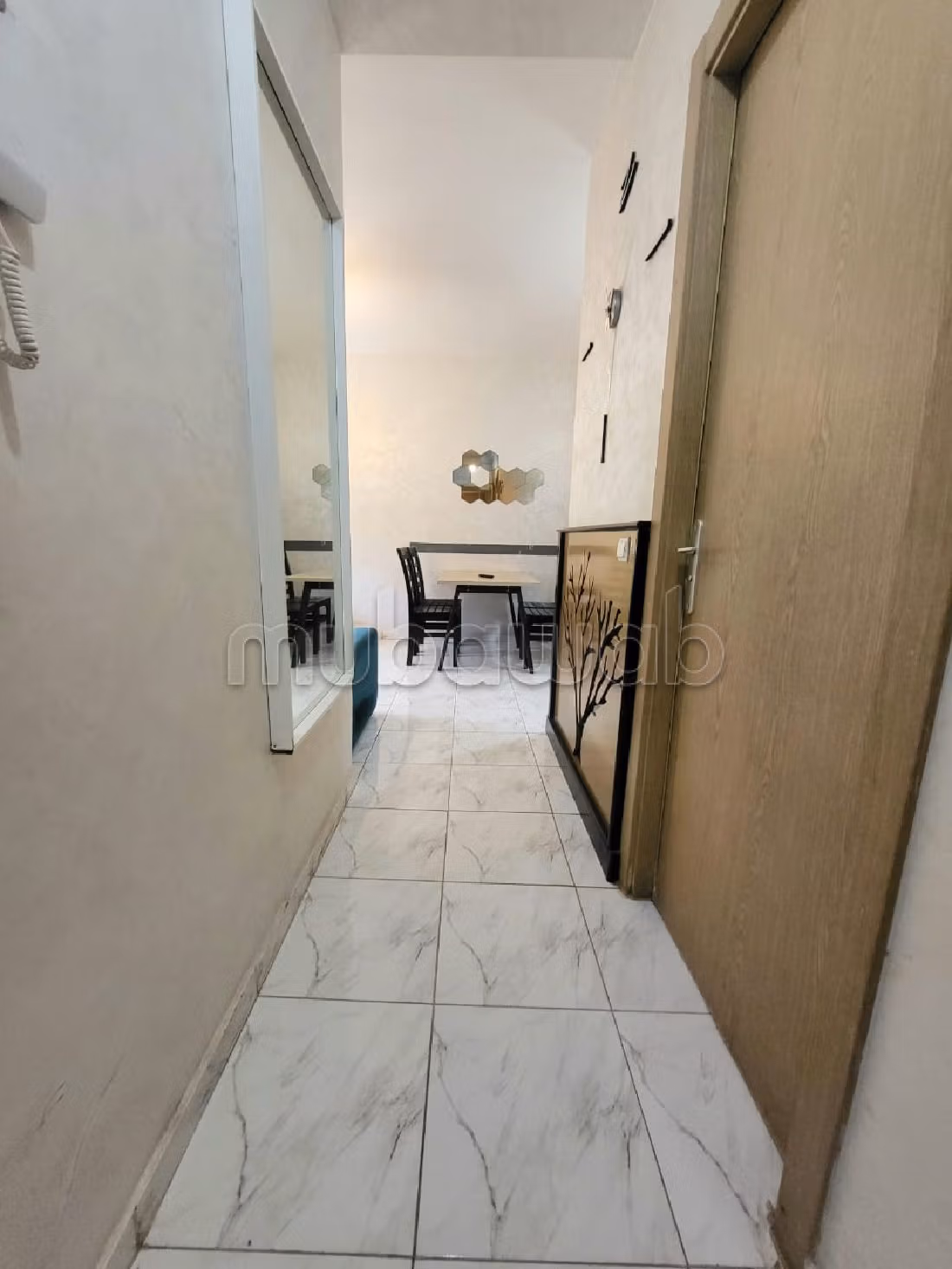 شقة للشراء بمدينة الرحمة. 2 قطع كبيرة. مفروشة