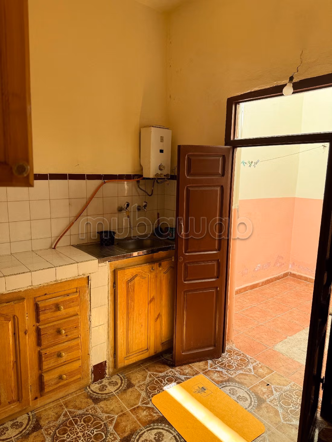 Magnífica casa en venta. 6 bonitas habitaciones. Balcón