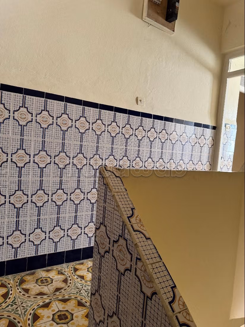 Magnífica casa en venta. 6 bonitas habitaciones. Balcón