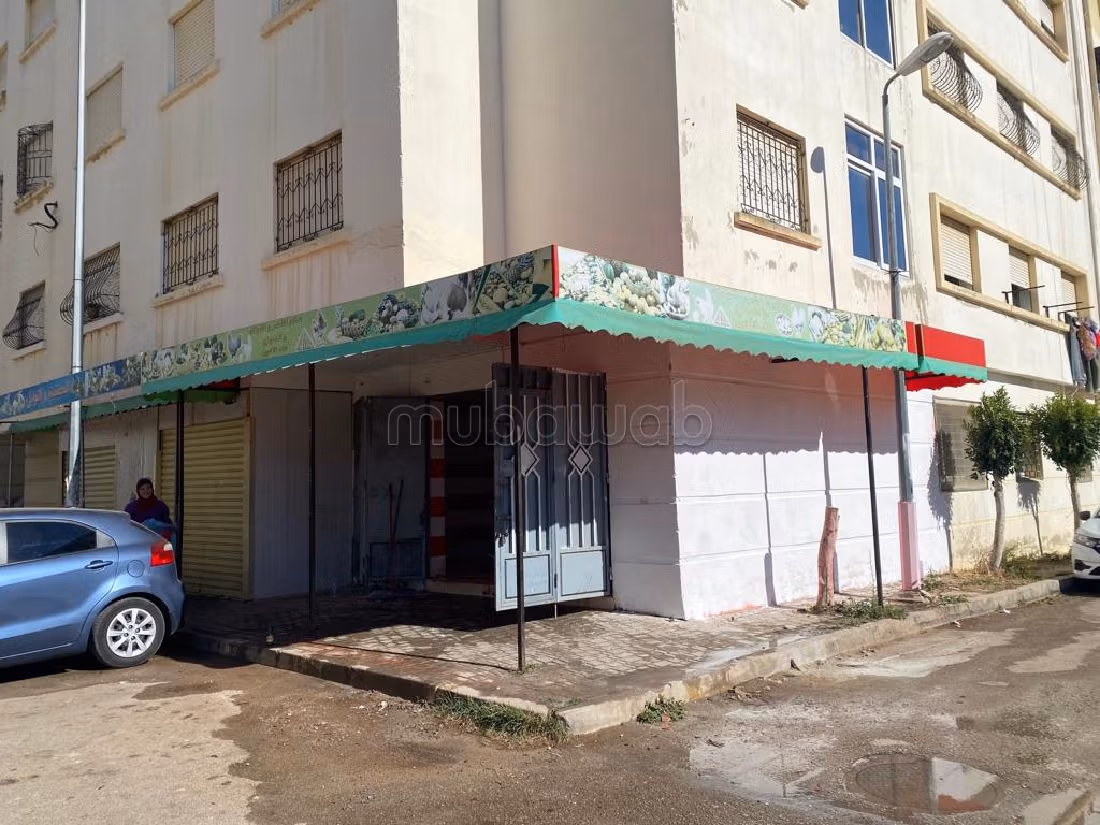 Magasin à vendre Gzenaya Zone Franche à Tanger