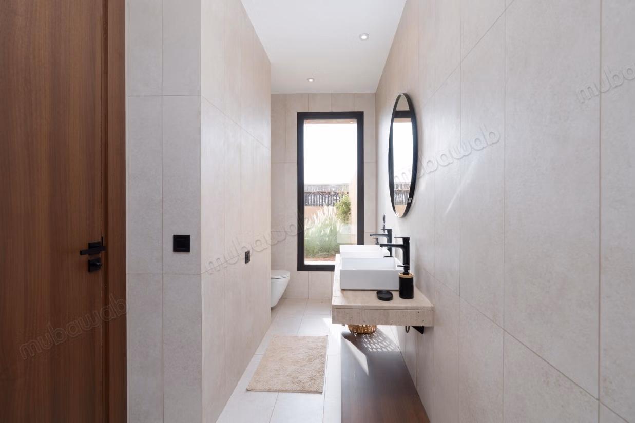 Villa's en luxe woningen beschikbaar in Route de l'Ourika. Totale oppervlakte 1330 m²