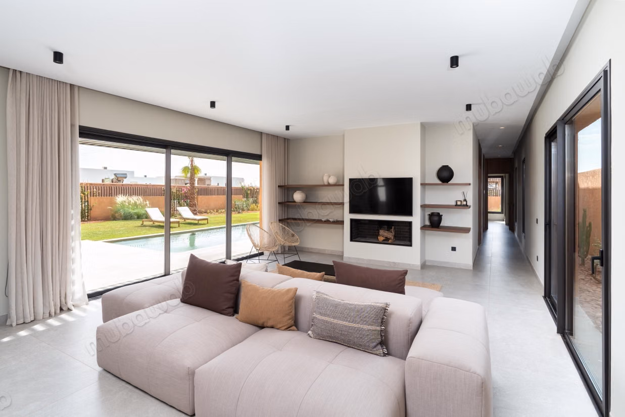 Villa Haut standing à vendre à Route de l'Ourika, surface à partir de 693 m