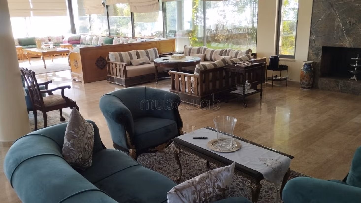 Luxury Villa for sale in Manar. Surface area 1700 m². Double glazed windows and sea view. 