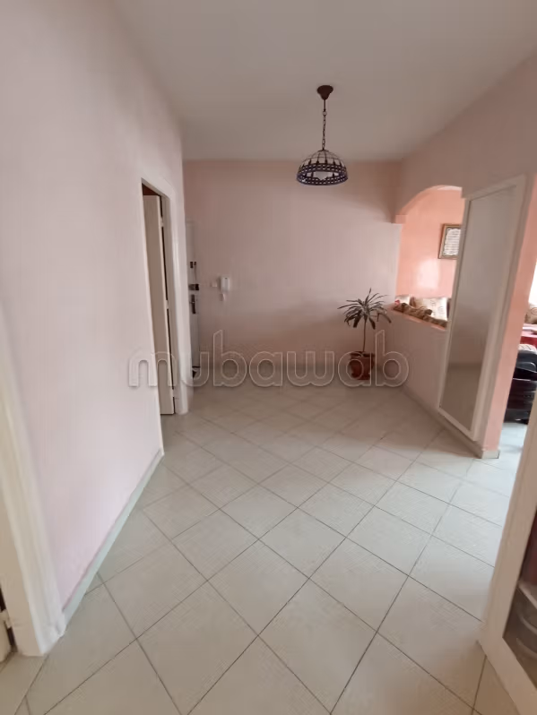 Bonito piso en venta en Anfa. 2 bonitas habitaciones. Armarios