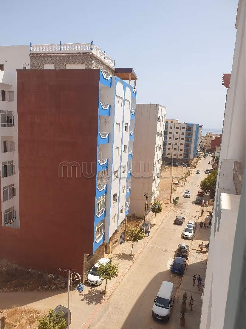 شقة للبيع بي ودلاو قريبة للبحر وسنطرو