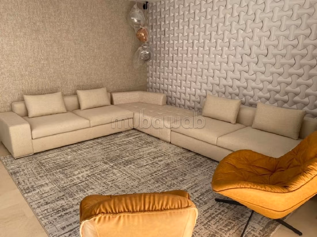 Te koop: appartementen in Souissi. Totale oppervlakte 200 m². Terras en lift. 