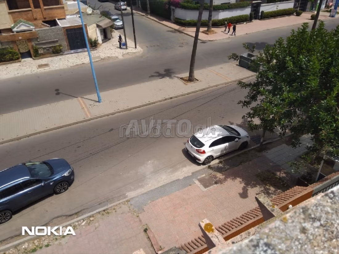 Maravillosa casa en venta en Aïn Sebaâ. 6 habitaciones grandes. Plazas de parking y terraza