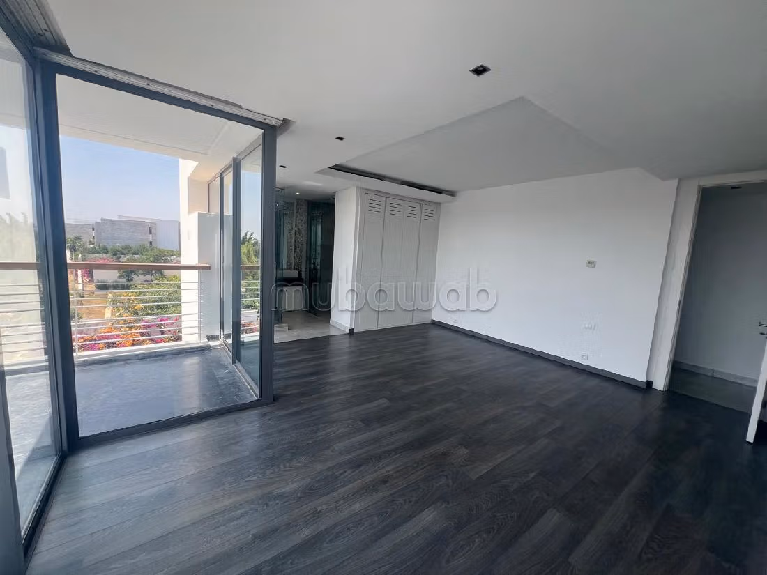 Appartement à louer à Bouskoura ville verte