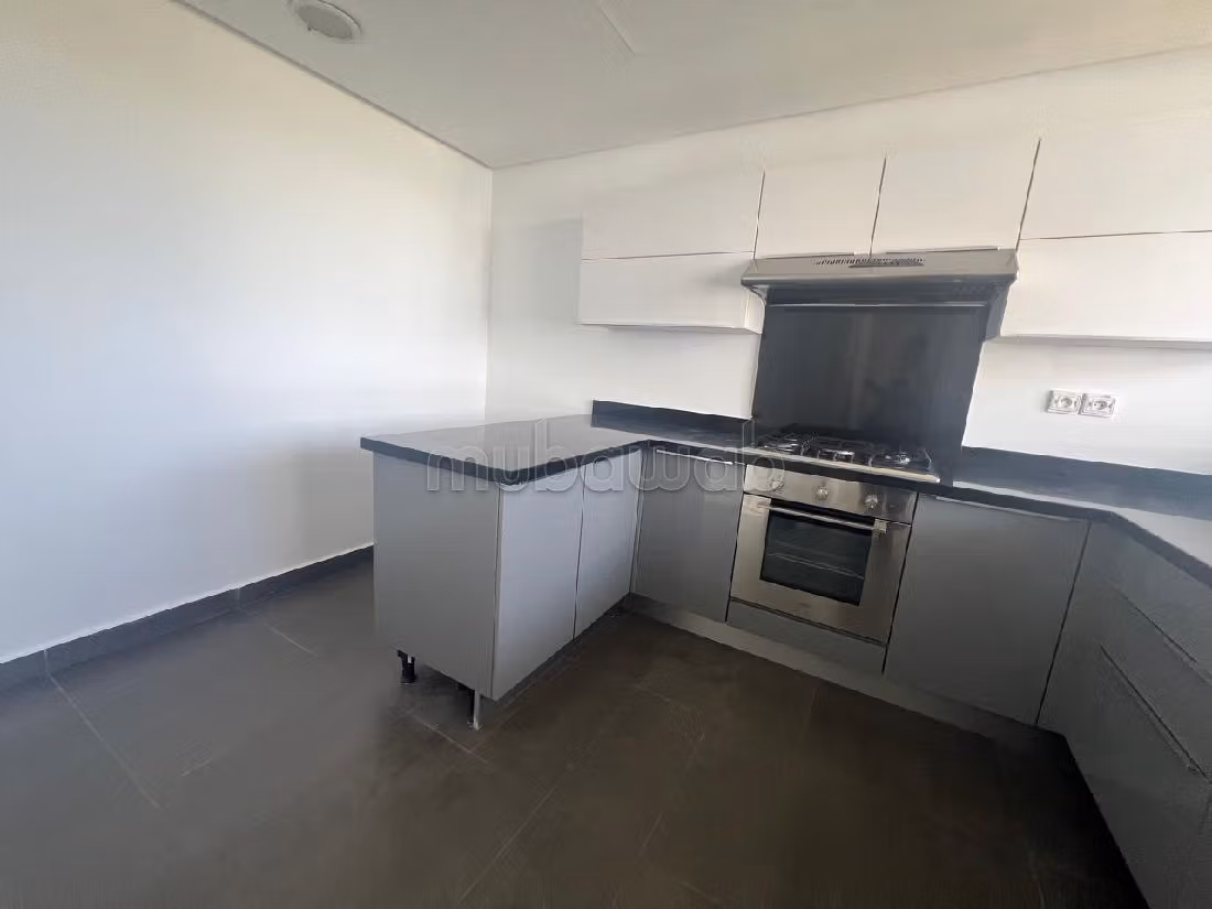 Appartement à louer à Bouskoura ville verte