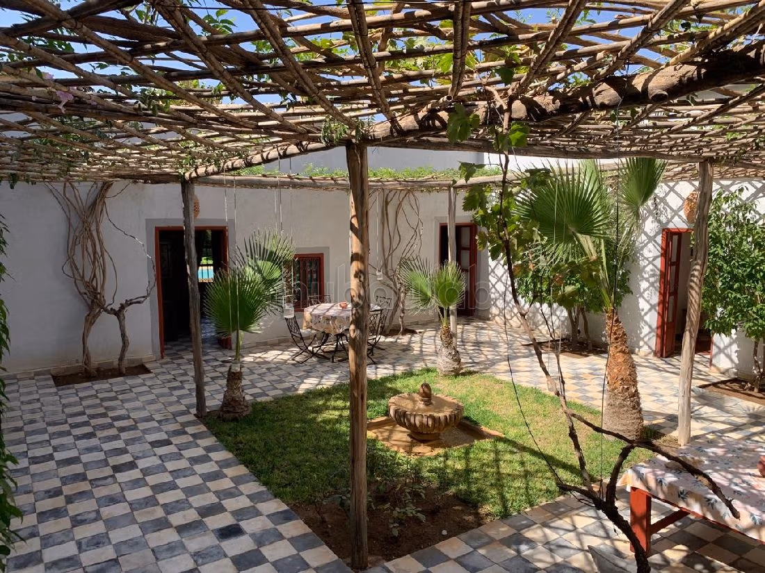 Propriété sur 17000 m2 / 60 Km de Marrakech