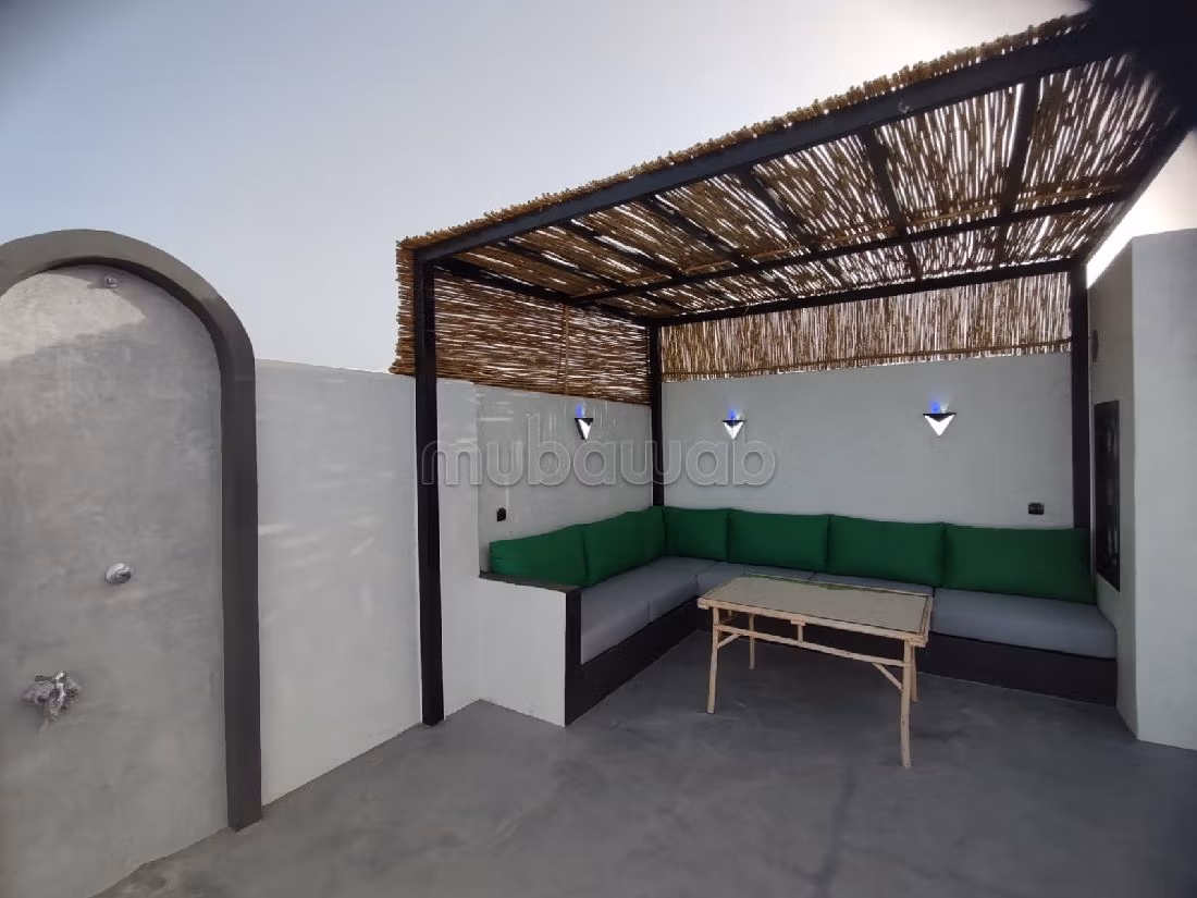 Riads beschikbaar in Medina. Oppervlakte 95 m². Gemeubileerd