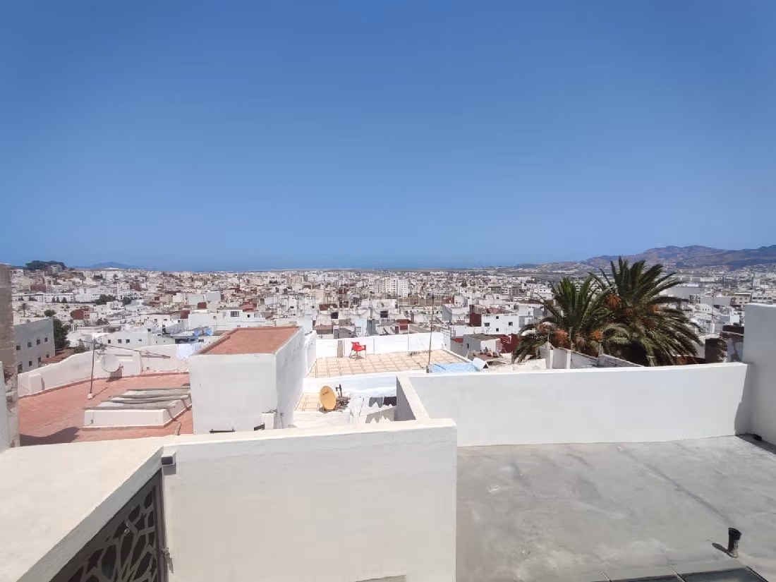 Riads beschikbaar in Medina. Oppervlakte 95 m². Gemeubileerd