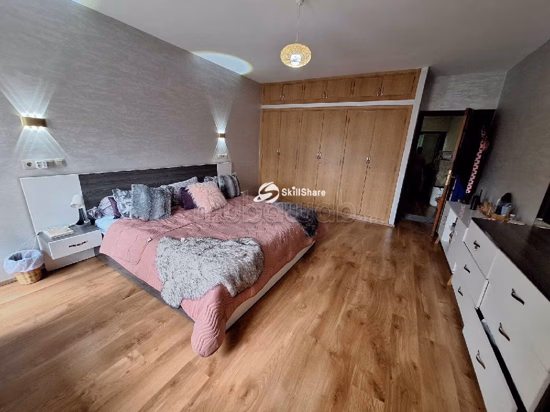 Appartement 214 m² Domotisé à Vendre Belvédère