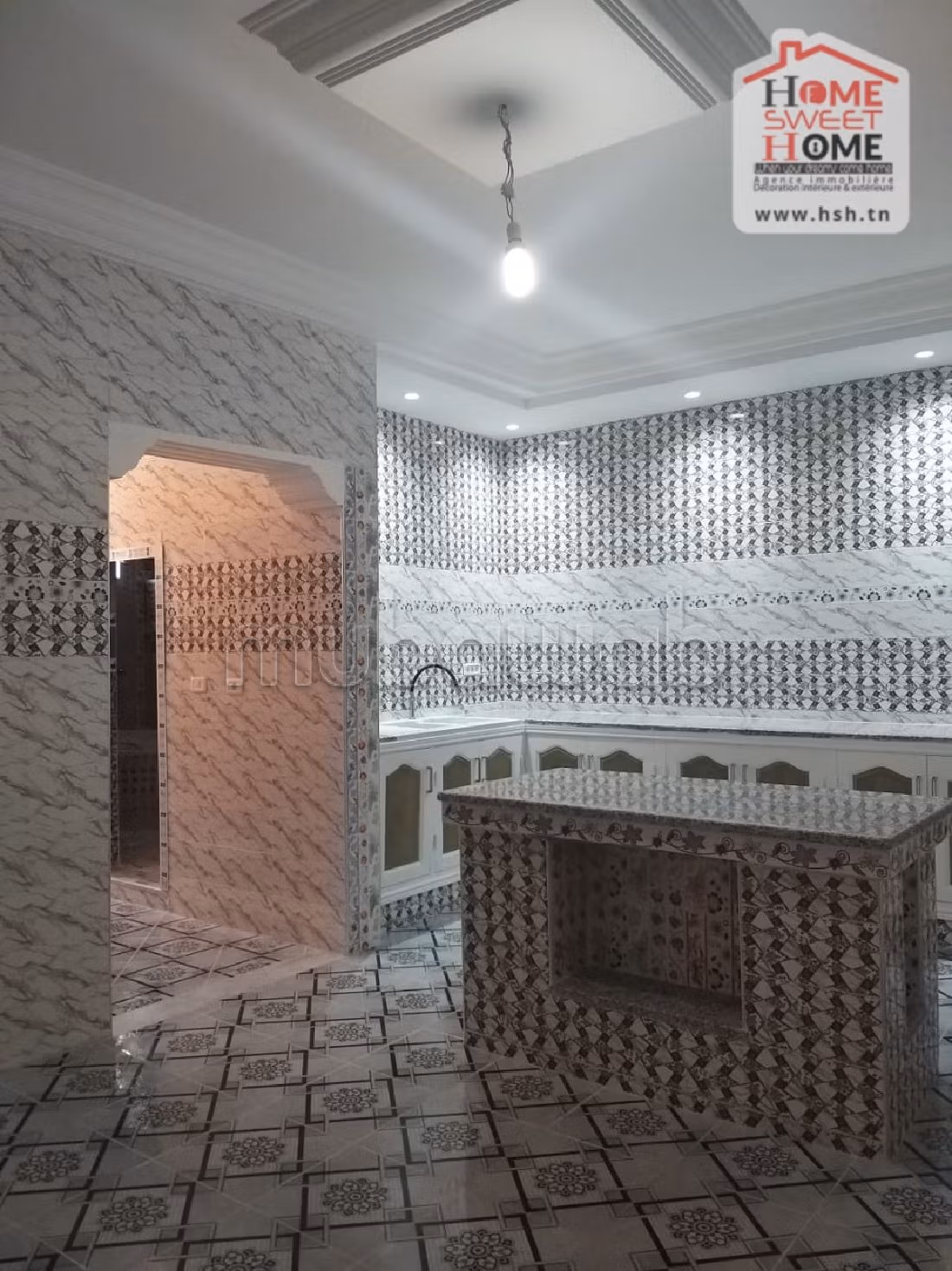 Meravigliosa villa in affitto a La Marsa. 8 camere da letto. Terrazzo e giardino