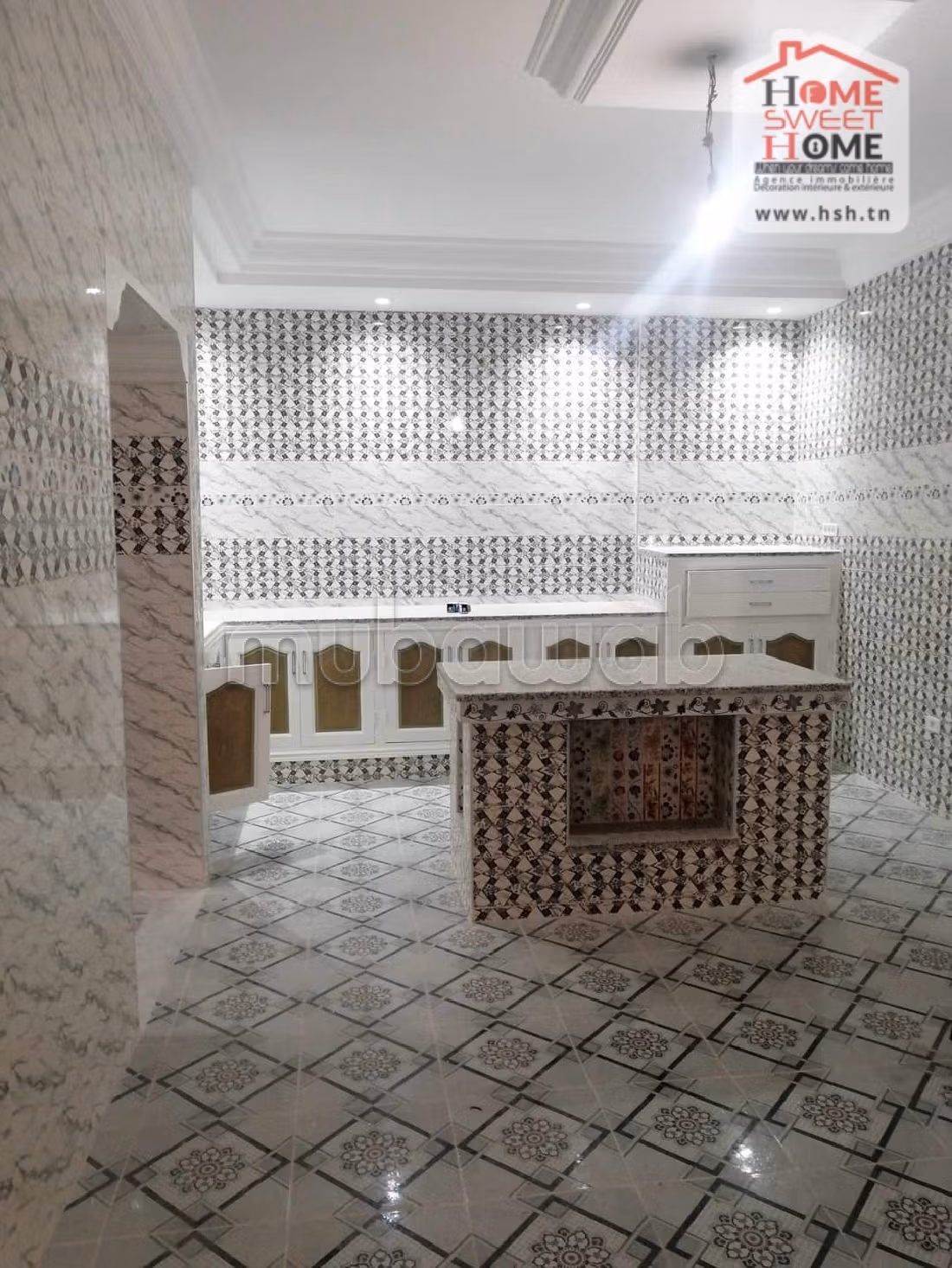 Meravigliosa villa in affitto a La Marsa. 8 camere da letto. Terrazzo e giardino