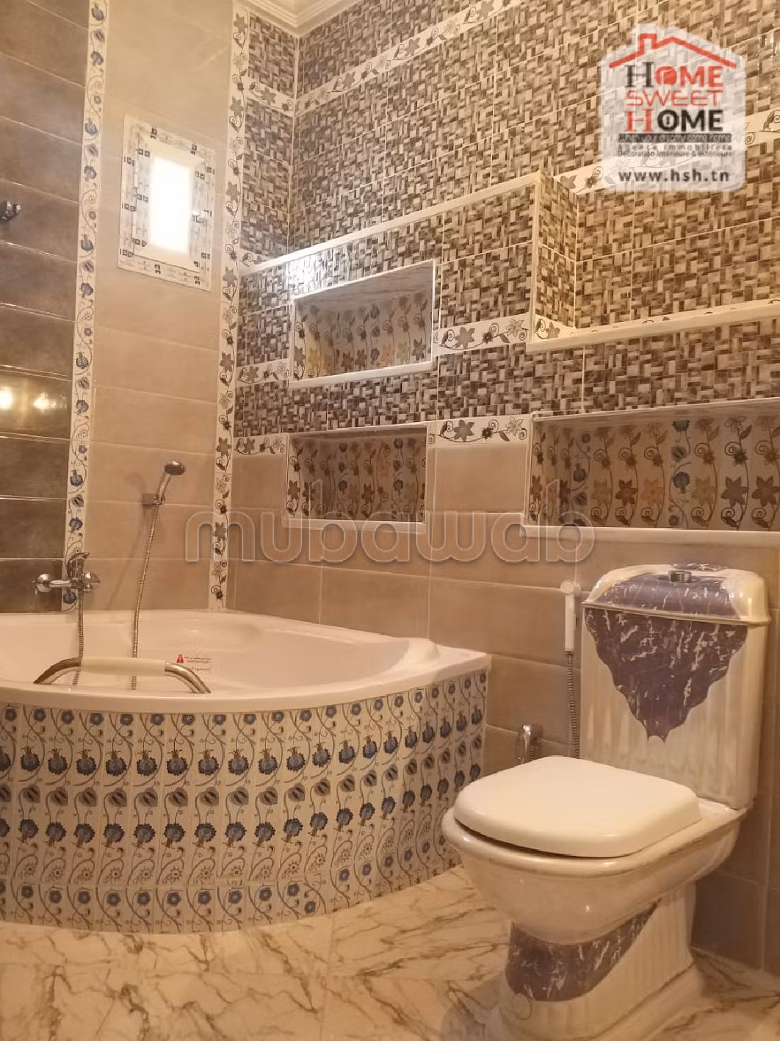 Meravigliosa villa in affitto a La Marsa. 8 camere da letto. Terrazzo e giardino