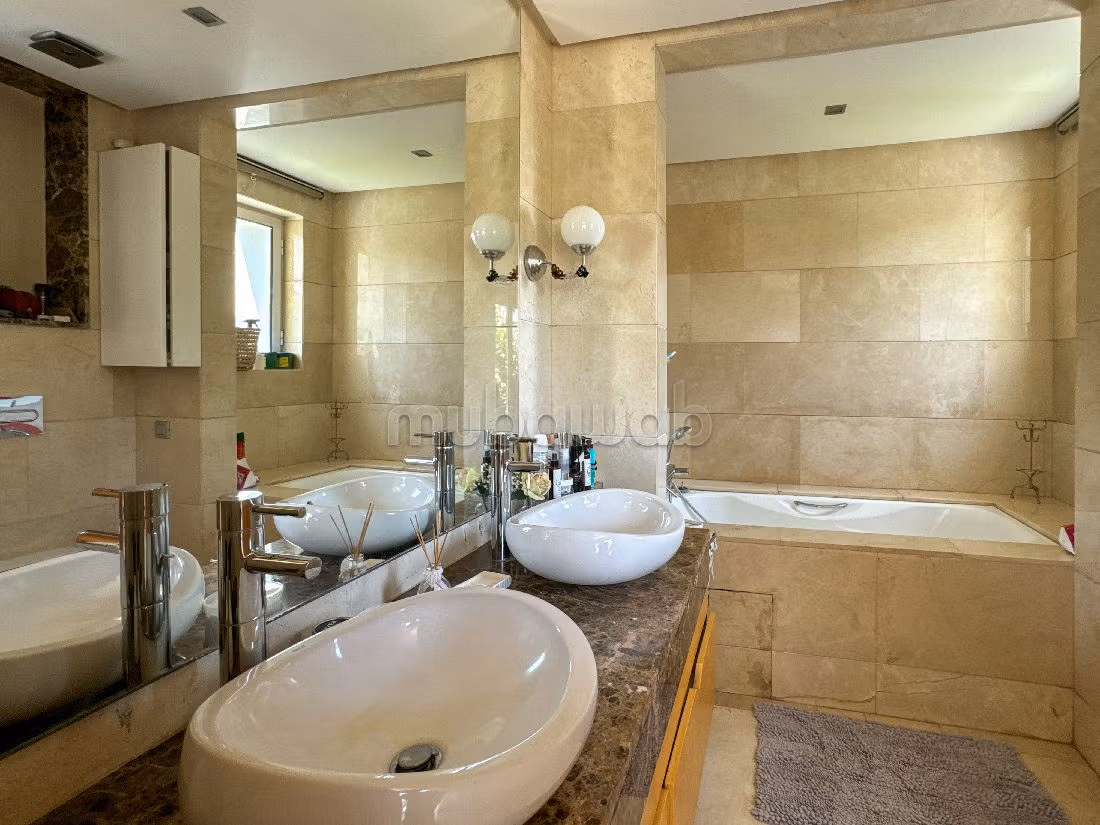 Villa Meublée à Louer Bouskoura ville verte Résidence Sécurisée