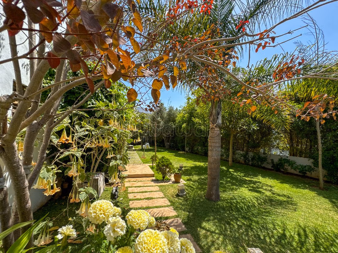 Villa Meublée à Louer Bouskoura ville verte Résidence Sécurisée