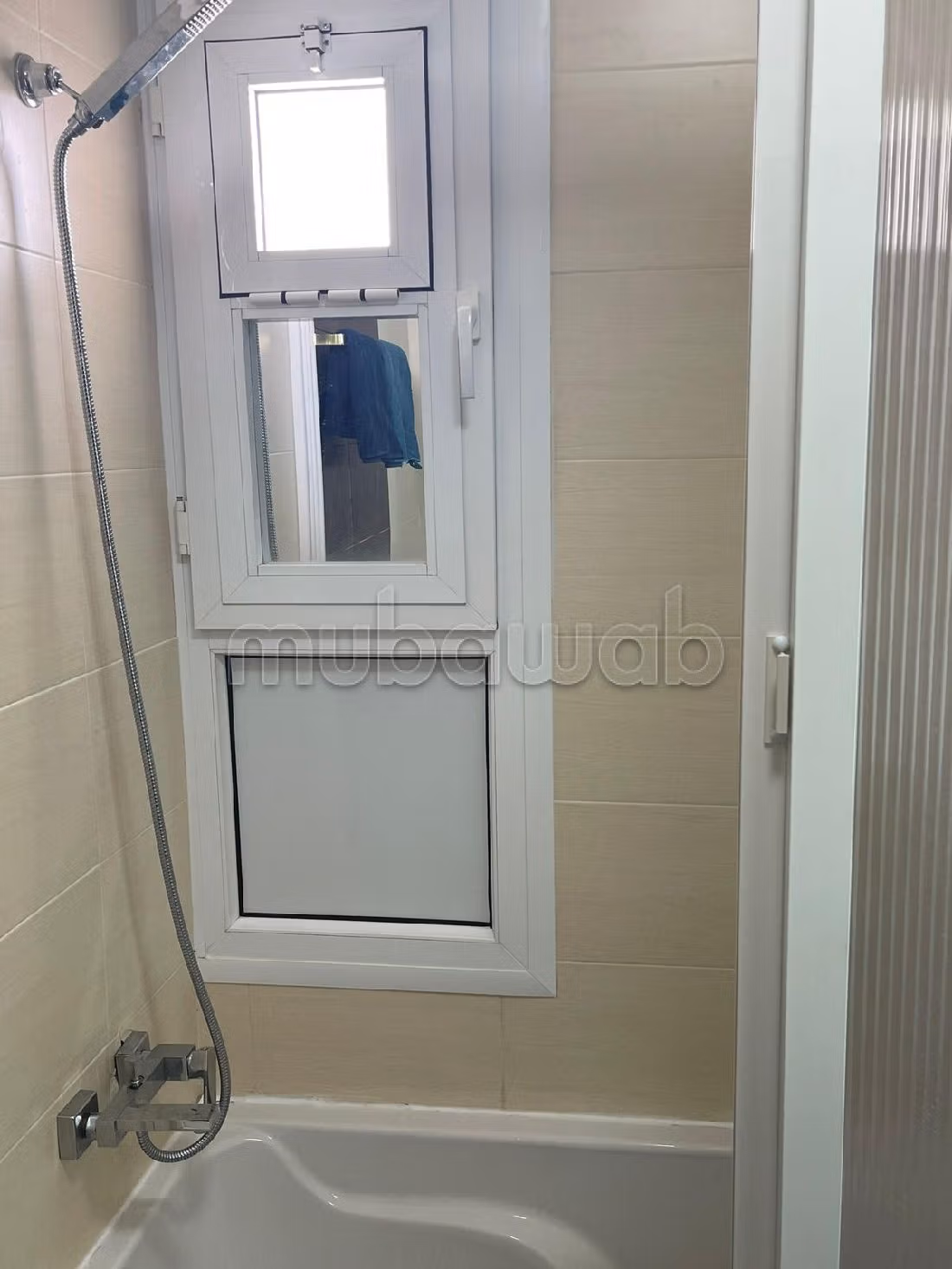 Bel appartement à vendre à Achakar. Surface de 80 m². Bien meublé