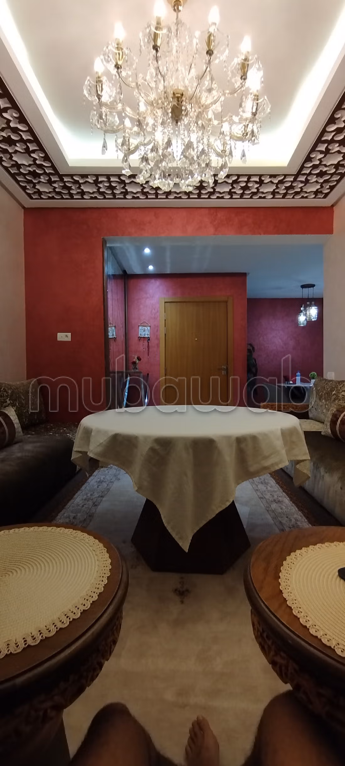 Piso en venta en Hay Inara. Gran superficie 84 m². Salón marroquí amueblado, sistema de parábola general. 