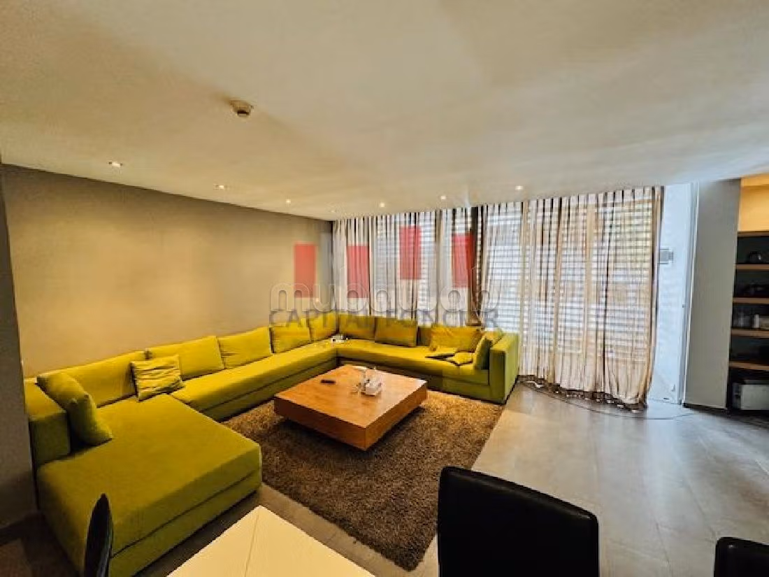 Koopappartementen in Gauthier. Oppervlakte 136 m². Lift en terras