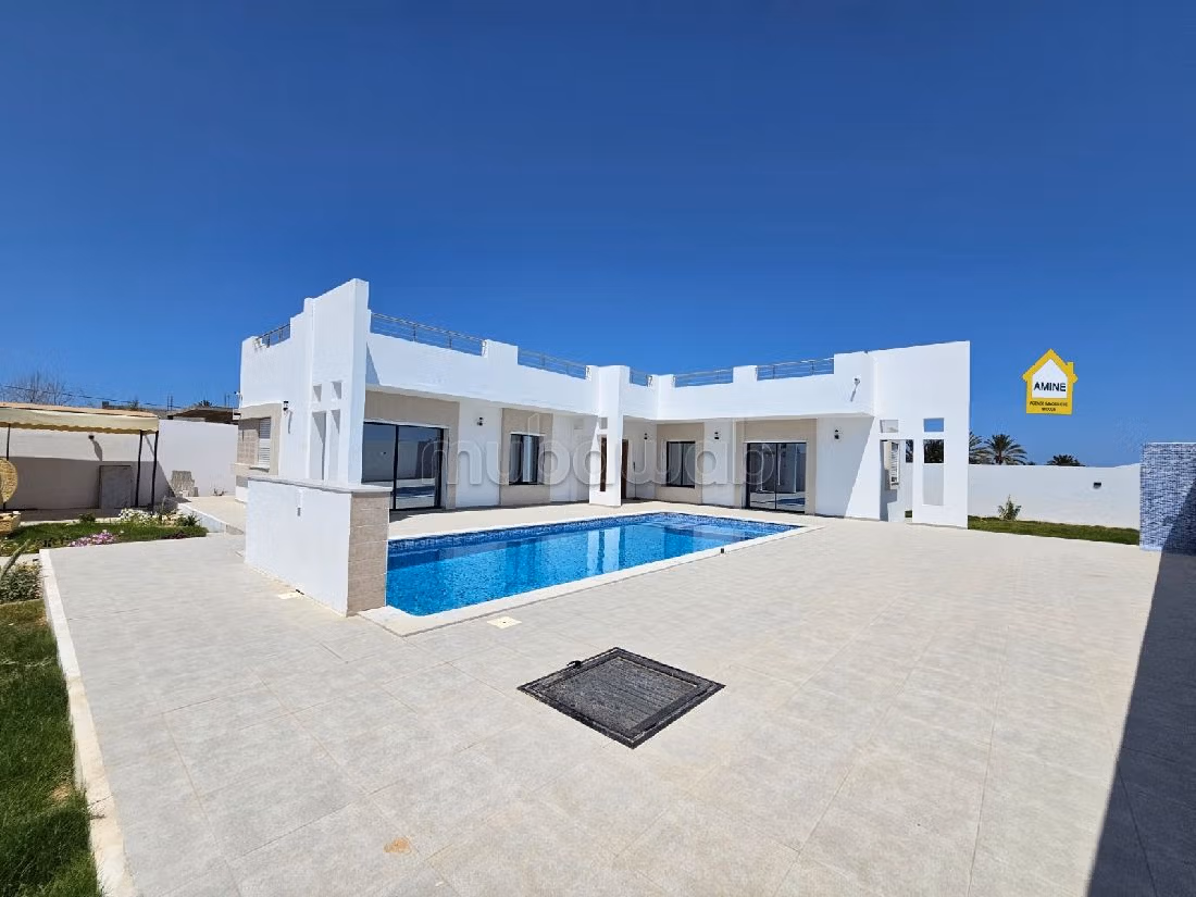 A vendre villa de luxe avec piscine à Midoun