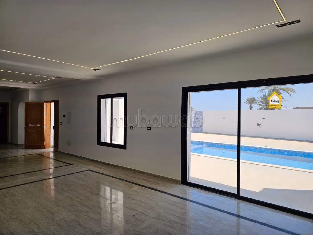 A vendre villa de luxe avec piscine à Midoun
