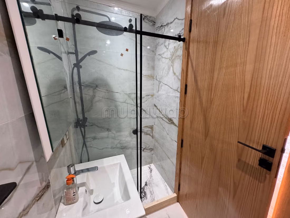 Te huur: villa's en luxe woningen in Route Amizmiz. Oppervlakte 300 m². Gemeubileerd.