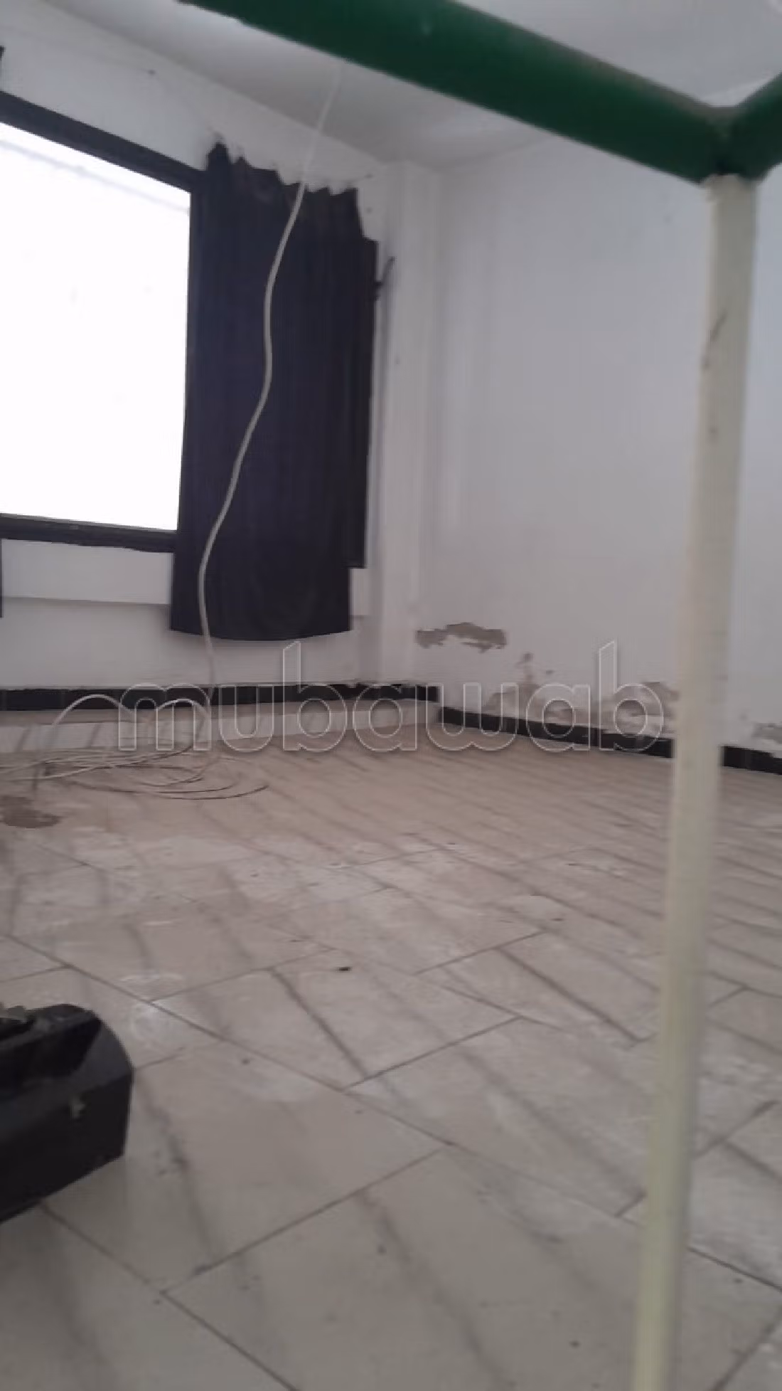 Local Commercial 33m² à Tanger, Près du Centre Commercial Ibn Batouta