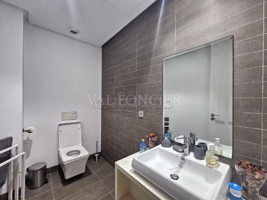 Location Magnifique appartement 2chambres avec vue frontale sur mer à Anfa Place