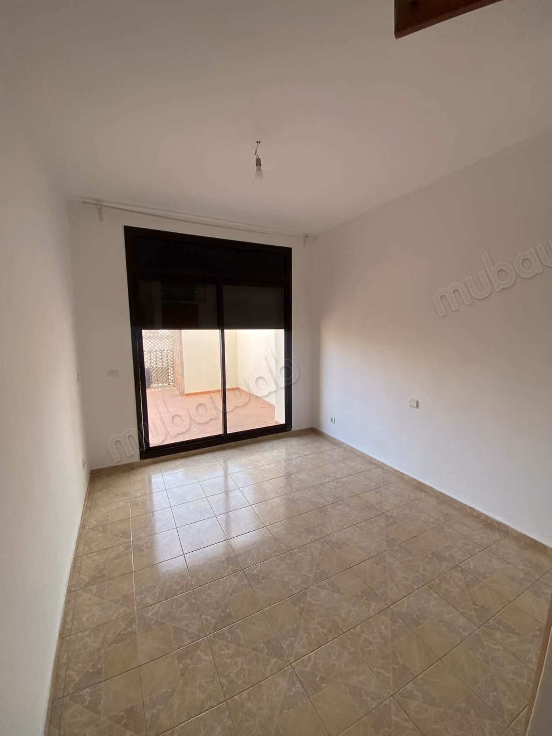 Appartement avec terrasse en haut 
Agdal