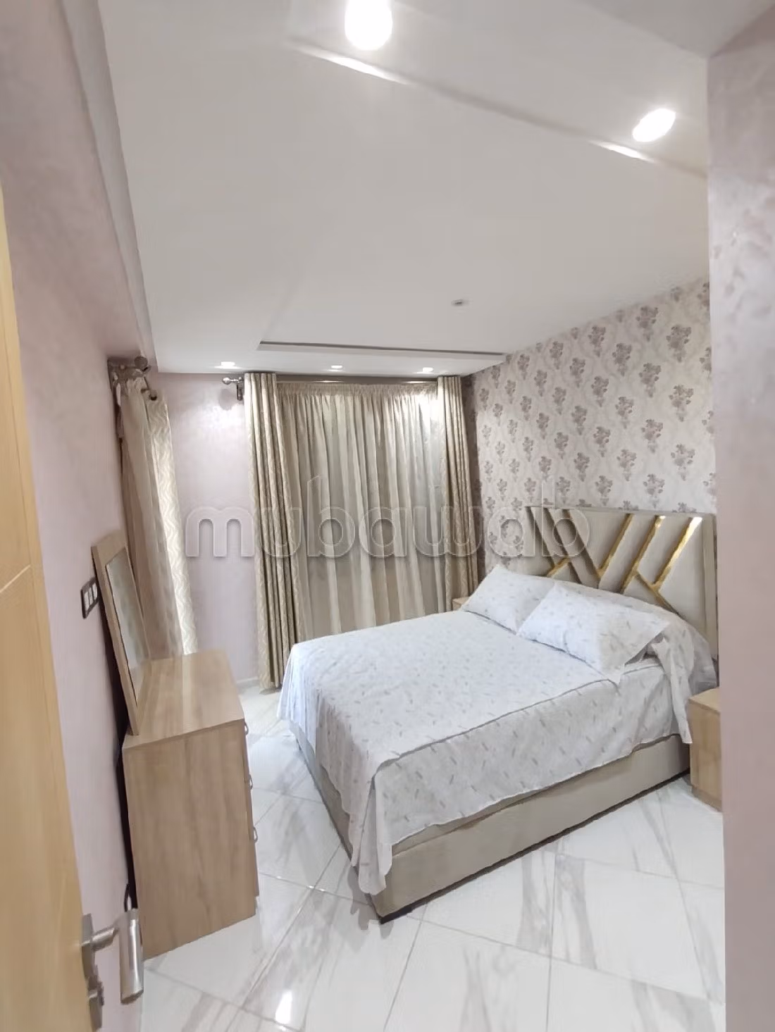 Bel appartement en location à Castilla. 2 belles chambres. Meublé.