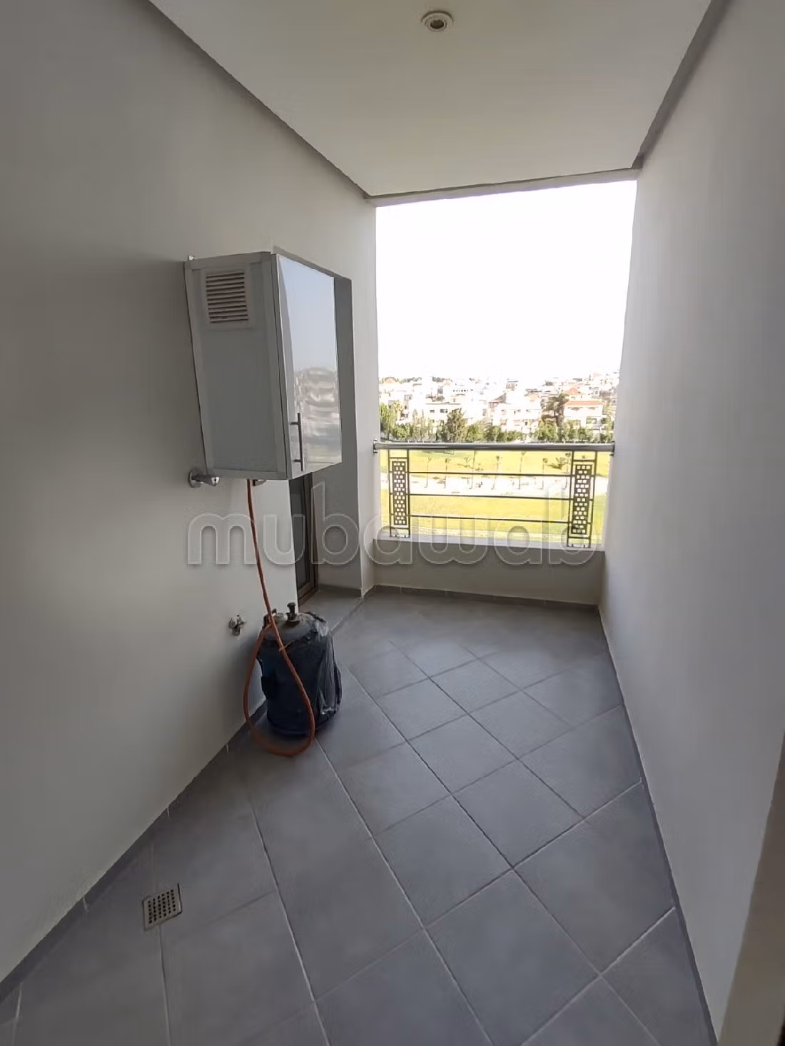 Bel appartement en location à Castilla. 2 belles chambres. Meublé.